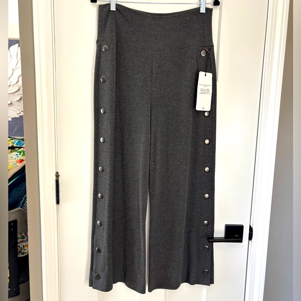 Cabi Snap Crop Pants | Style 4898 | Charcoal | Size M | NWT